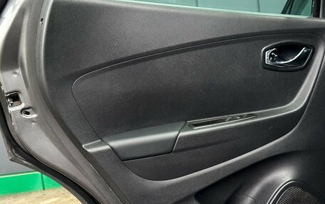 Renault Kaptur I рестайлинг, 2017 год, 1 399 000 рублей, 27 фотография