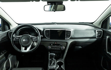 KIA Sportage IV рестайлинг, 2019 год, 2 299 777 рублей, 13 фотография