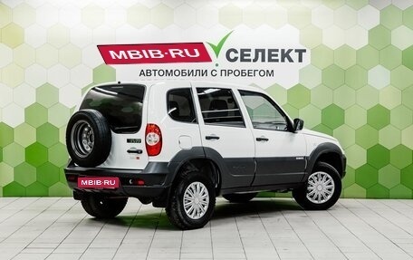 Chevrolet Niva I рестайлинг, 2018 год, 750 000 рублей, 2 фотография