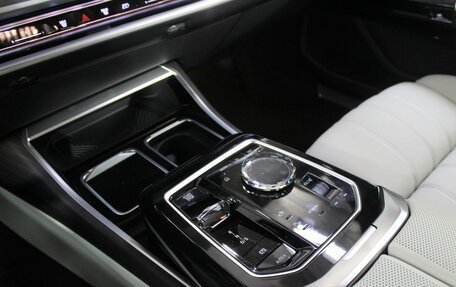 BMW 7 серия, 2023 год, 16 000 000 рублей, 20 фотография