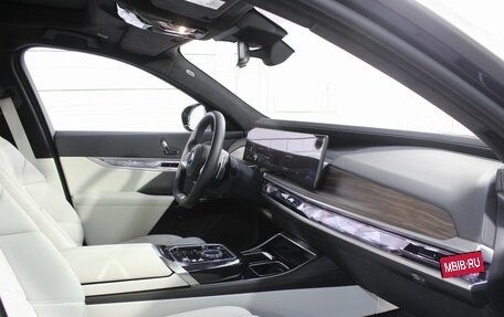 BMW 7 серия, 2023 год, 16 000 000 рублей, 30 фотография