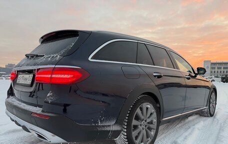 Mercedes-Benz E-Класс, 2018 год, 4 199 000 рублей, 3 фотография