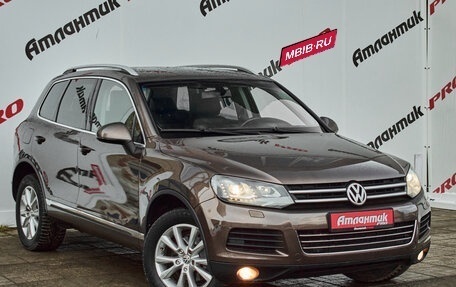 Volkswagen Touareg III, 2011 год, 2 000 000 рублей, 3 фотография
