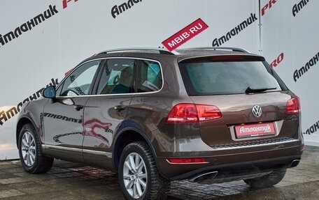 Volkswagen Touareg III, 2011 год, 2 000 000 рублей, 6 фотография