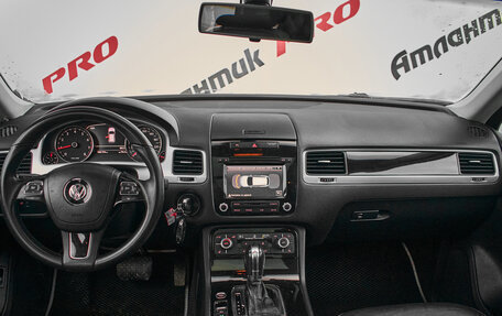 Volkswagen Touareg III, 2011 год, 2 000 000 рублей, 12 фотография