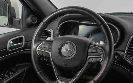 Jeep Grand Cherokee, 2018 год, 3 640 000 рублей, 15 фотография