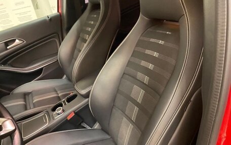 Mercedes-Benz GLA, 2019 год, 2 900 000 рублей, 5 фотография