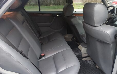 Mercedes-Benz E-Класс, 1994 год, 2 500 000 рублей, 9 фотография