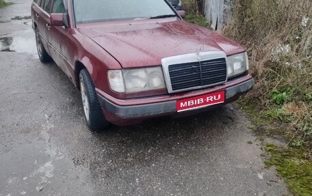 Mercedes-Benz W124, 1989 год, 170 000 рублей, 1 фотография
