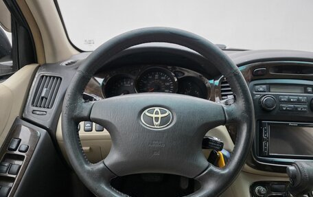 Toyota Highlander III, 2003 год, 950 000 рублей, 14 фотография