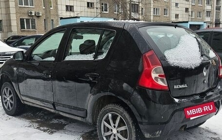 Renault Sandero I, 2013 год, 175 000 рублей, 2 фотография