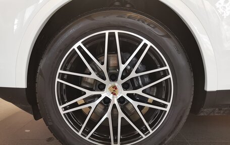 Porsche Cayenne III, 2025 год, 18 690 000 рублей, 10 фотография