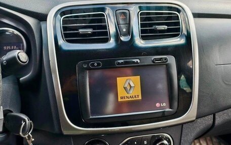 Renault Sandero II рестайлинг, 2015 год, 780 000 рублей, 2 фотография