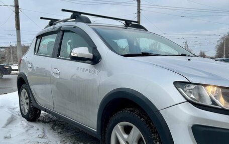 Renault Sandero II рестайлинг, 2015 год, 780 000 рублей, 12 фотография