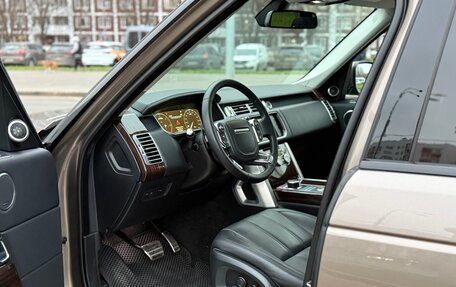 Land Rover Range Rover IV рестайлинг, 2016 год, 3 890 000 рублей, 10 фотография