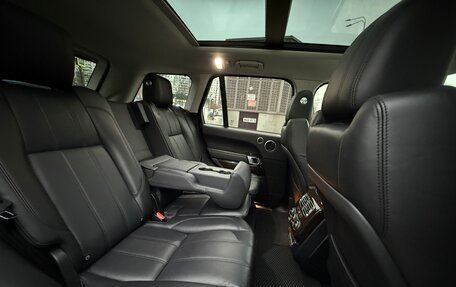 Land Rover Range Rover IV рестайлинг, 2016 год, 3 890 000 рублей, 17 фотография