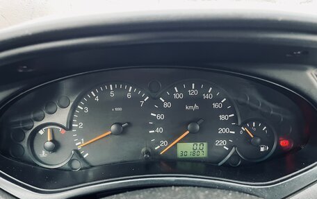 Ford Focus IV, 2002 год, 179 000 рублей, 6 фотография