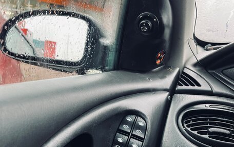 Ford Focus IV, 2002 год, 179 000 рублей, 7 фотография