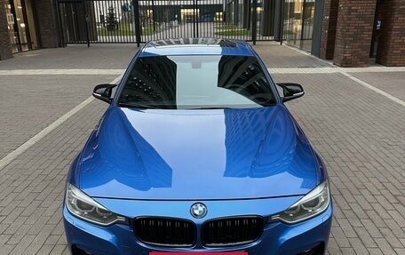 BMW 3 серия, 2012 год, 2 950 000 рублей, 2 фотография