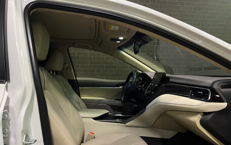 Toyota Camry, 2022 год, 3 250 000 рублей, 15 фотография