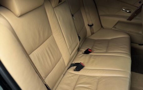 BMW 5 серия, 2005 год, 1 100 000 рублей, 12 фотография