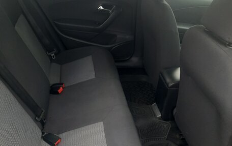 Volkswagen Polo VI (EU Market), 2011 год, 510 000 рублей, 3 фотография