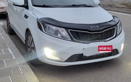 KIA Rio III рестайлинг, 2012 год, 730 000 рублей, 2 фотография