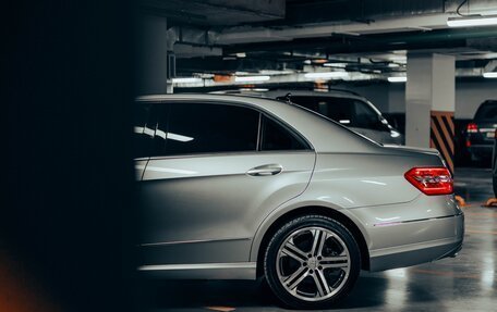 Mercedes-Benz E-Класс, 2011 год, 1 690 000 рублей, 3 фотография