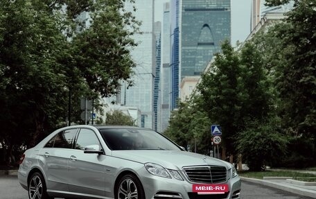 Mercedes-Benz E-Класс, 2011 год, 1 690 000 рублей, 7 фотография