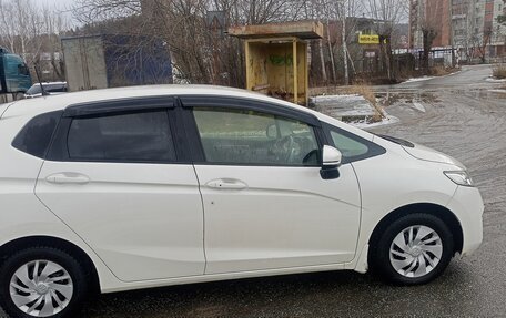 Honda Fit III, 2017 год, 1 250 000 рублей, 5 фотография