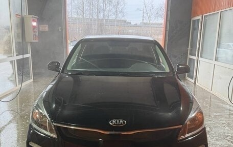 KIA Rio IV, 2018 год, 1 400 000 рублей, 1 фотография