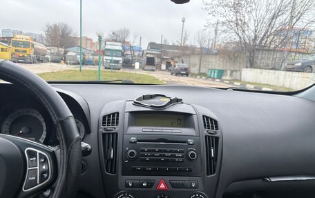 KIA cee'd I рестайлинг, 2009 год, 670 000 рублей, 7 фотография