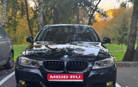 BMW 3 серия, 2011 год, 950 000 рублей, 2 фотография