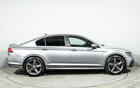 Volkswagen Passat B8 рестайлинг, 2021 год, 2 599 898 рублей, 4 фотография