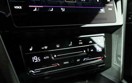 Volkswagen Passat B8 рестайлинг, 2021 год, 2 599 898 рублей, 19 фотография