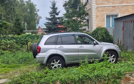 Toyota RAV4, 2004 год, 870 000 рублей, 2 фотография