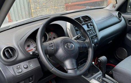 Toyota RAV4, 2004 год, 870 000 рублей, 16 фотография