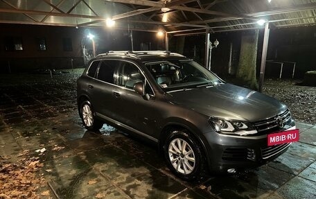 Volkswagen Touareg III, 2011 год, 2 350 000 рублей, 3 фотография