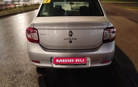 Renault Logan II, 2015 год, 675 000 рублей, 6 фотография