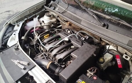 Renault Logan II, 2015 год, 675 000 рублей, 10 фотография