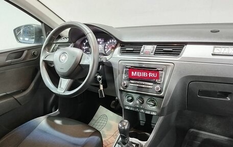 Skoda Rapid I, 2014 год, 870 000 рублей, 14 фотография