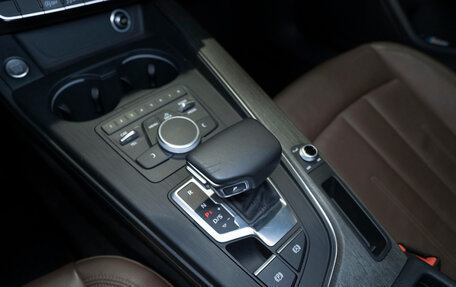 Audi A4, 2019 год, 2 740 000 рублей, 14 фотография