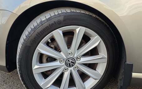 Volkswagen Passat B7, 2013 год, 2 100 000 рублей, 21 фотография