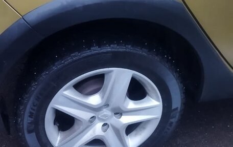 Renault Sandero II рестайлинг, 2014 год, 880 000 рублей, 13 фотография