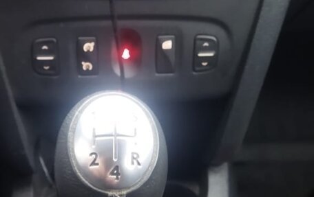 Renault Sandero II рестайлинг, 2014 год, 880 000 рублей, 9 фотография