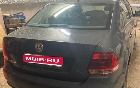 Volkswagen Polo VI (EU Market), 2015 год, 930 000 рублей, 2 фотография