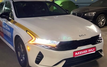 KIA K5, 2021 год, 1 970 000 рублей, 2 фотография