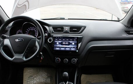 KIA Rio III рестайлинг, 2016 год, 900 000 рублей, 16 фотография