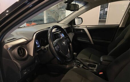 Toyota RAV4, 2017 год, 2 640 000 рублей, 24 фотография