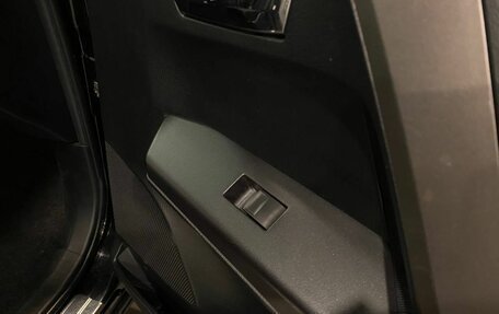 Toyota RAV4, 2017 год, 2 640 000 рублей, 29 фотография